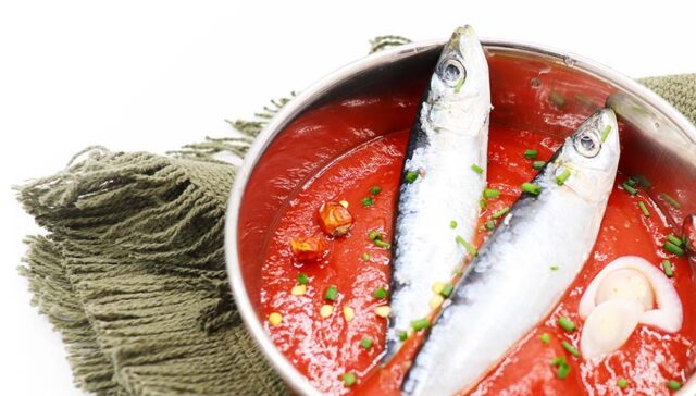 sardinhas em molho de tomate 3